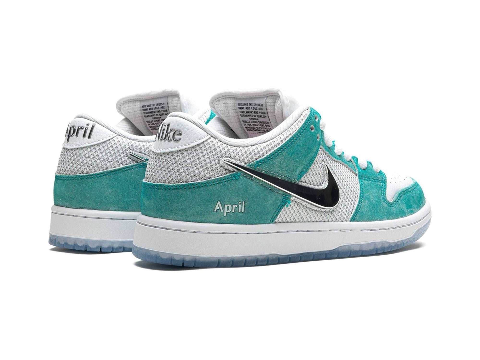 Nike SB Dunk Low Pro QS April Skateboards - Kyaro