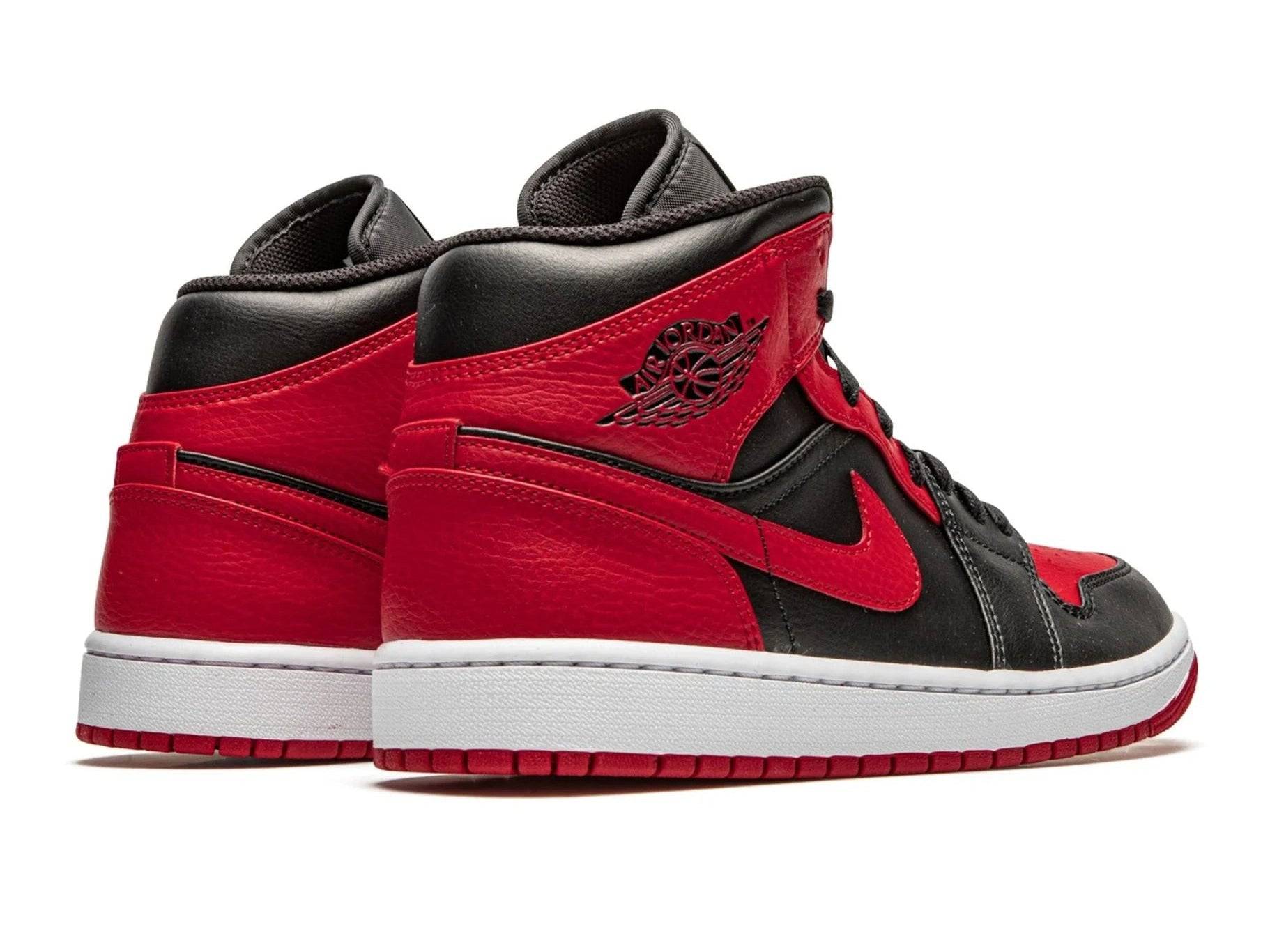 Air Jordan 1 Mid Banned