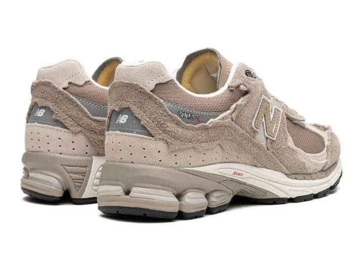 New Balance 2002R Protection Pack Driftwood