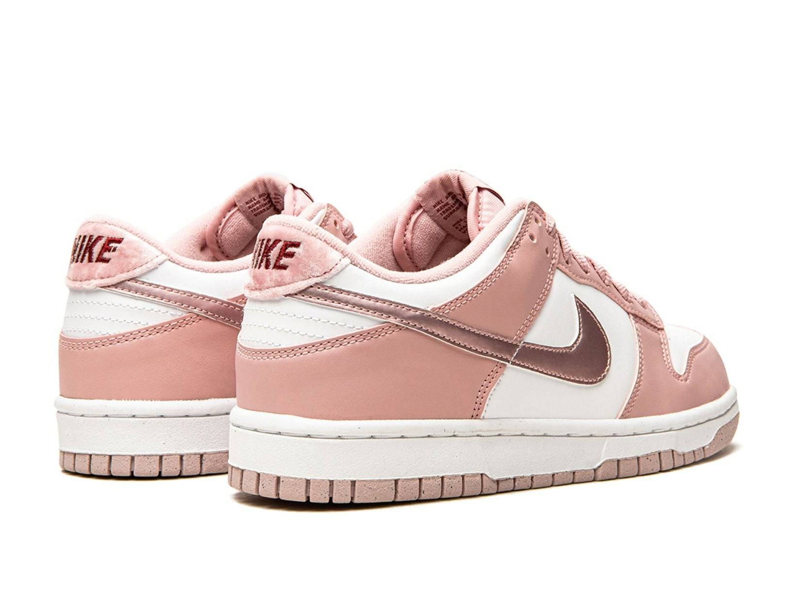 Nike Dunk Low Pink Velvet