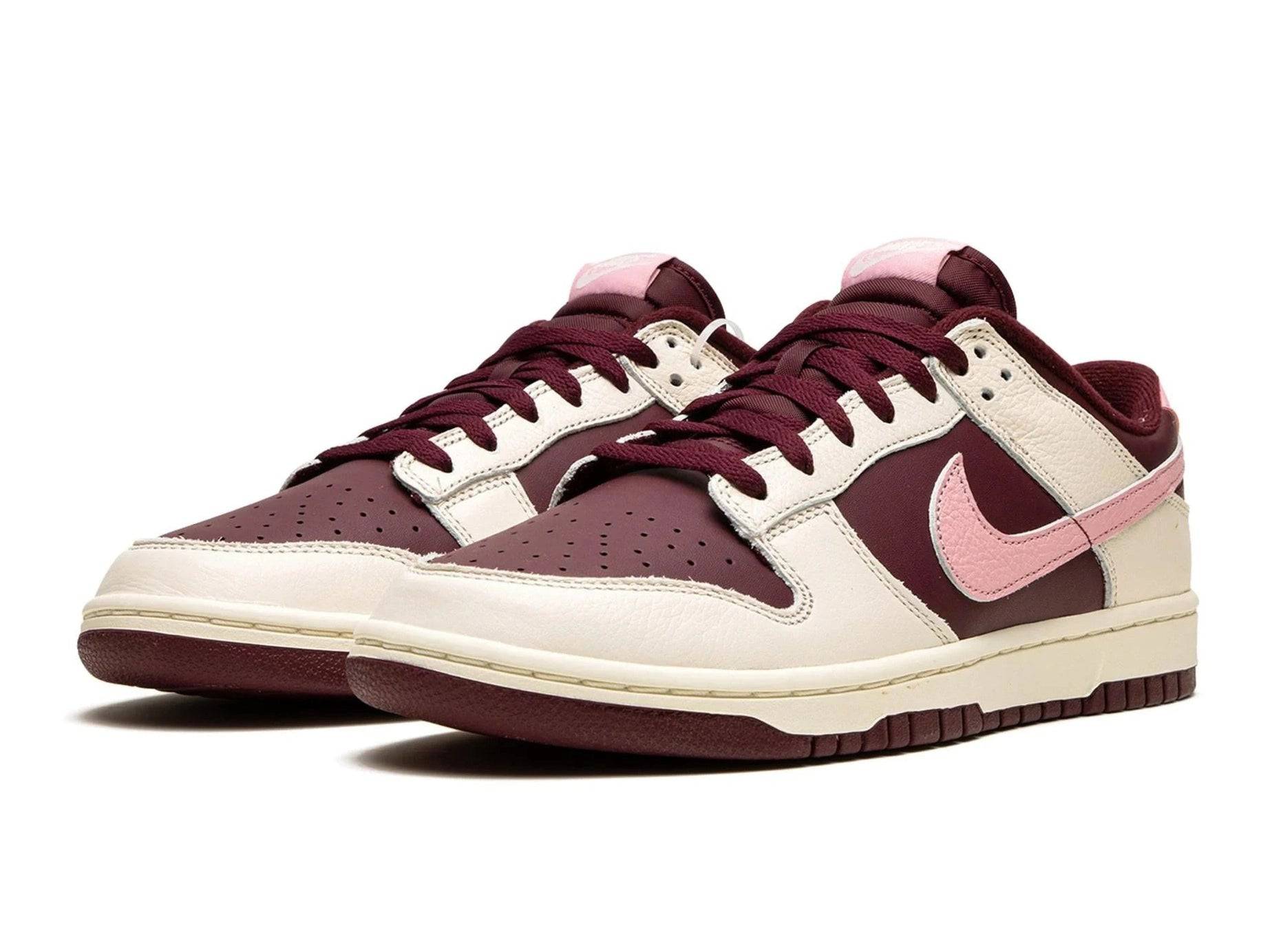 Nike Dunk Low Retro PRM Valentine&#39;s Day (2023)